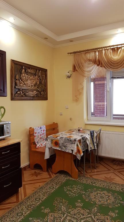 Hotel Lara Solochyn Esterno foto